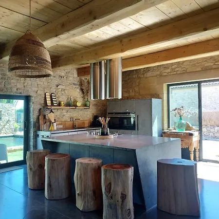 Le Clos Des Sarments *