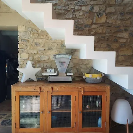 Le Clos Des Sarments